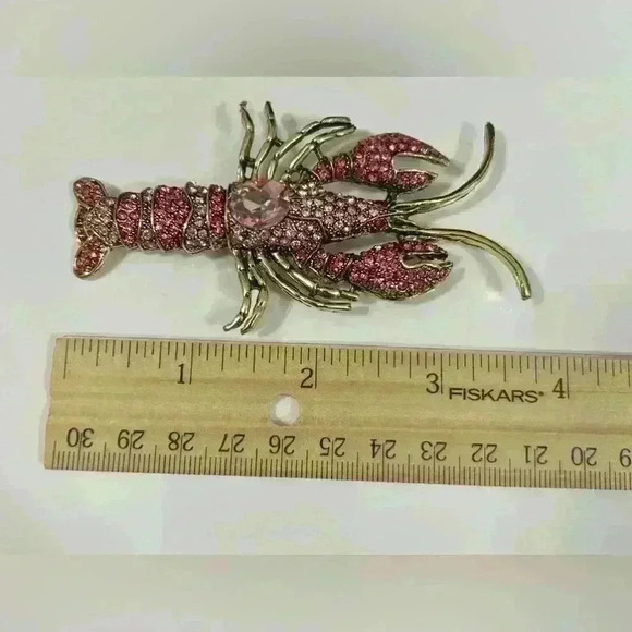 Oversized Lobster Brooch/Pin/Pendant With Pink Rhinestones - Picture 3 of 3